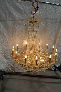 Chandelier with Crystal Gems 14-Candle Lamp