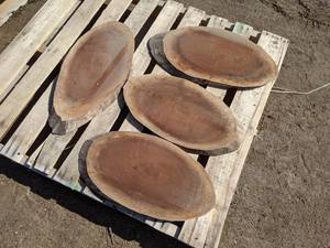 lot 74 image: (4) Black Walnut Slices (Cookies) for Crafts and More (1 Thick)