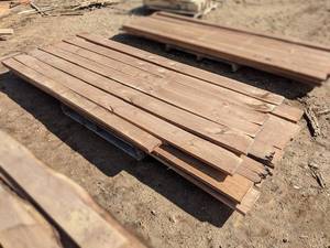 lot 13 image: Black Walnut Kiln Dried Boards - Approximately 110 bdft (1 Thick)