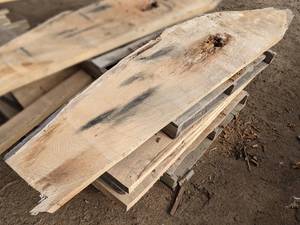lot 35 image: Oak Slab - Great for Resin Filled Table - Approximately 101 x 23 x 2