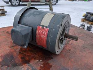 lot 31 image: USED GE 13 HP Electric Motor (3 Phase)