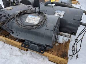 lot 46 image: REFURBISHED Marathon 13 HP Electric Motor (1 Phase)