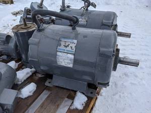 lot 53 image: REFURBISHED Marathon 10-16 HP Electric Motor (1 Phase)