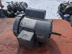 lot 58 image: REFURBISHED Marathon 34 HP Electric Motor (1 Phase)