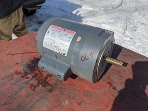 lot 70 image: USED Magnetek 13 HP Electric Motor (1 Phase)