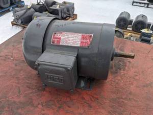 lot 71 image: REFURBISHED Weg 1 HP Electric Motor (3 Phase)