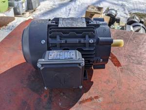 lot 125 image: NEW Techtop 2 HP Electric Motor (3 Phase)