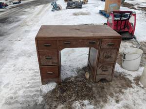 lot 188 image: Small Wood Desk