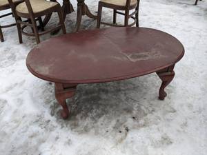 lot 189 image: Oval Coffee Table