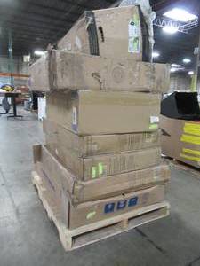 lot 405 image: WHOLESALE MIXED PALLET OF MISCELLANEOUS BATHROOM REMODEL ITEMS AND DECOR