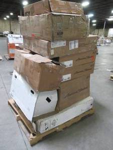 lot 103 image: WHOLESALE MIXED PALLET OF MISCELLANEOUS BATHROOM FURNITURE AND ACCESSORIES