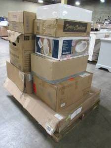 lot 122 image: WHOLESALE MIXED PALLET OF MISCELLANEOUS BATHROOM FURNITURE AND ACCESSORIES