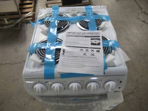 lot 338 image: Summit Appliance 20 in. 2.3 cu. ft. Electric Range in White RE203W