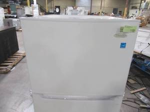 lot 341 image: Danby 7.3 cu. ft. Top Freezer Refrigerator in White, Counter Depth DPF073C2WDB
