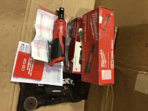 lot 27 image: M12 12-Volt Lithium-Ion Cordless 38 in. Ratchet (Tool-Only) by Milwaukee in good condition