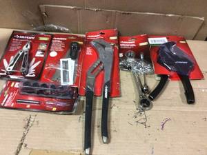 lot 10 image: MIX LOT HUSKY TOOLS Customer returns see pictures