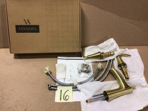 lot 16 image: Ukiah 8 in. Widespread 2-Handle Bathroom Faucet in Brushed Gold by ROSWELL in good condition 