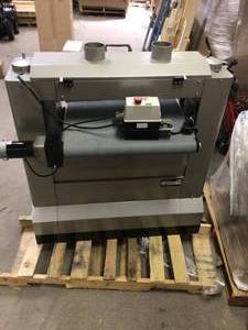 lot 115 image: Delta 3HP 26 in. Industrial Dual Drum Sander 31-481 small dent see pictures not used