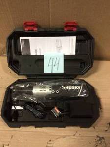 38 in. Drive 12-Volt Lithium-Ion Cordless Ratchet by Husky Customer returns see pictures