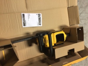 Dewalt 16 in. 60V MAX Lithium-Ion Cordless FLEXVOLT Brushless Chainsaw (Tool Only) see pictures