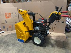 Cub Cadet 2X MAX 30 in. 357 cc Two-Stage Gas Snow Blower with Electric Start, Power Steering and Steel Chute in good conditions