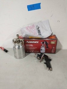 HUSKY Siphon Feed Spray Gun