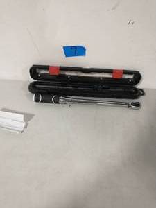 HUSKY TORQUE AJUSTABLE WRENCH