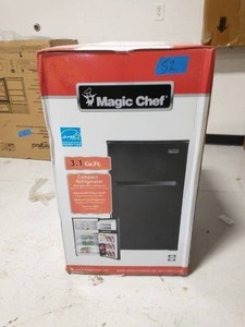MAGIC CHEF 3.1 cu. ft. Mini Fridge in Black and 0.7 cu. ft. Microwave Combo