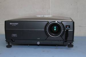 lot 45 image: Sharp XG-C455W WXGA Widescreen 4000-Lumen 3LCD Home Theater HD Projector