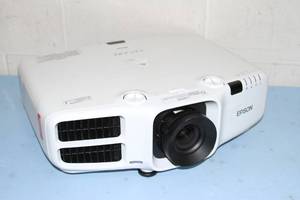lot 51 image: Epson PowerLite Pro G6450WU 3LCD HD Home Theater Projector - 4500 Lumens of Brightness