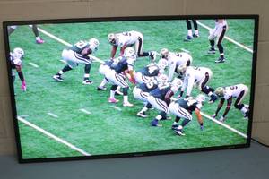 lot 101 image: Panasonic TH-47LF60U 47 Full HD LED Display  Monitor