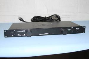 lot 105 image: ETA Systems PD8L 1-Rack Mount Unit Height Conditioned PDU Power Distribution Unit with Lights