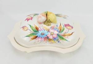 lot 11 image: Vintage Italian Hand Painted Ceramic Serving Tray with Lid