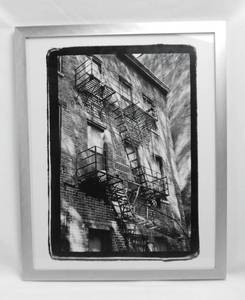 lot 34 image: Framed Architectural Print