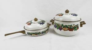 lot 59 image: Vintage Table Tops Unlimited Vitro Ceramic Frying Pan and Pot Set with Lids