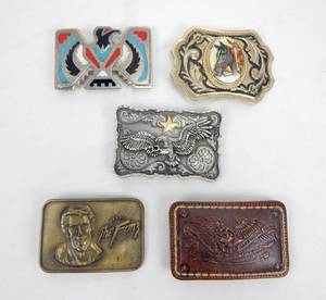 lot 86 image: Lot of 5 Vintage Belt Buckles