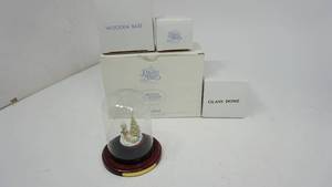 lot 12 image: Collectible Goebel Precious Moments Merry Christmas Deer Mark # 776 Miniature