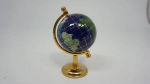 lot 27 image: Vintage Blue Marble World Globe with Gold Base