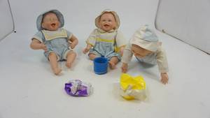 lot 119 image: Vintage Joys of Summer Porcelain Doll Collection by Ashton-Drake