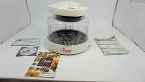 lot 122 image: NuWave Hearthware Infrared Convection Oven