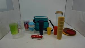 lot 137 image: Misc Kitchen Items