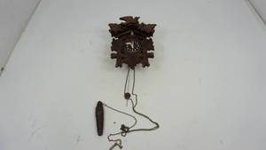 lot 211 image: Vintage Clock