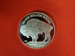 lot 63 image: 1 oz Silver Round