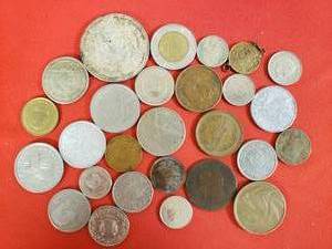 lot 147 image: Foreign Coins