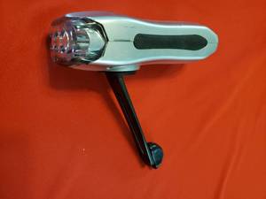 Cranking Flashlight