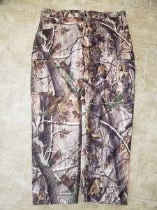 Mens Camouflauged Hunting Pants