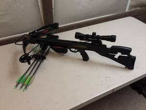 lot 7 image: New PSE Fang Crossbow With Scope, Quiver & 3-Bolts