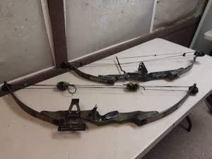 lot 24 image: 2-Vintage Left Handed Compound Bows