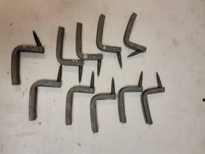 lot 53 image: 10-Screw-In Tree Steps