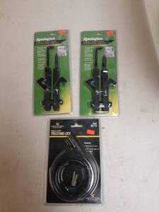 lot 55 image: 2-New Bow Hangers & New Tree Stand Lock
